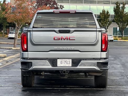Used 2024 GMC Sierra 1500 SLT image 5