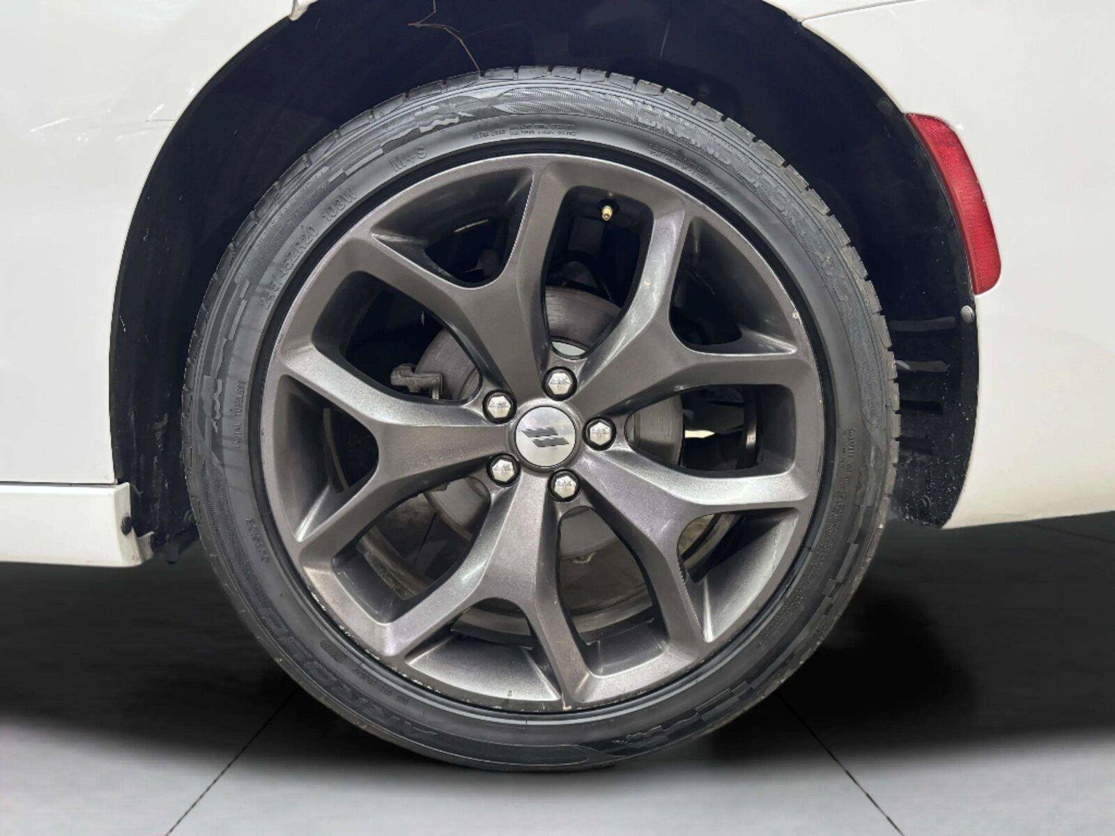 Used 2018 Dodge Charger R/T w/ Plus Group RWD image 42