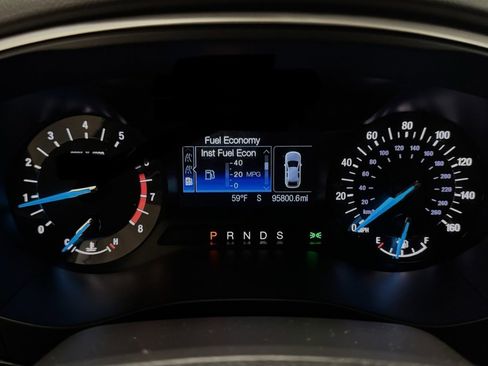 Used 2015 Ford Fusion SE image 23