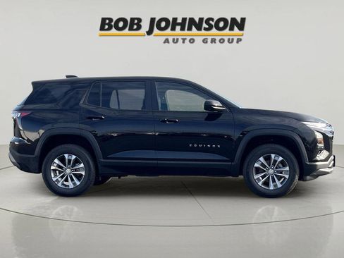 New 2026 Chevrolet Equinox LT w/ Convenience Package II AWD/4WD image 2