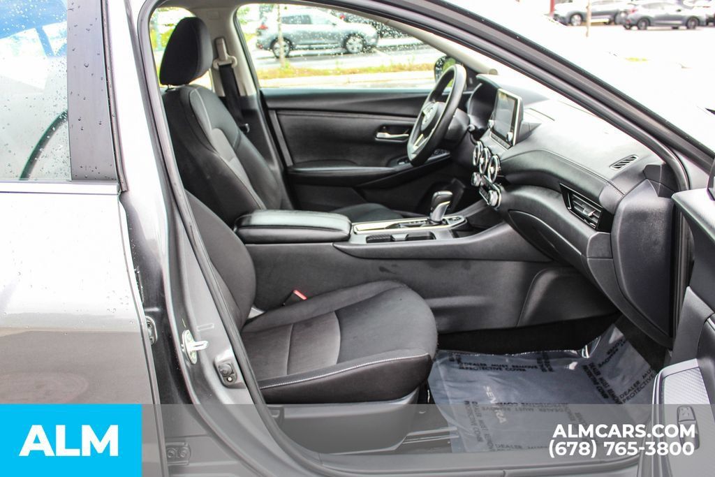 Used 2024 Nissan Sentra SV FWD image 20