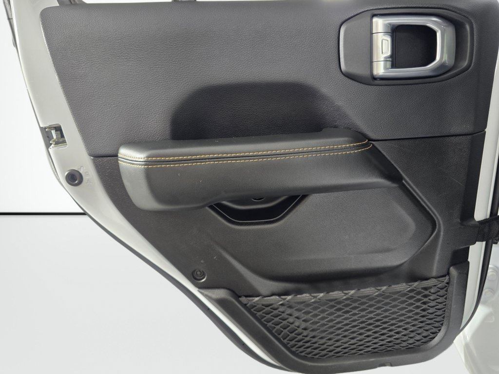 Used 2025 Jeep Wrangler Unlimited Sahara AWD/4WD image 22