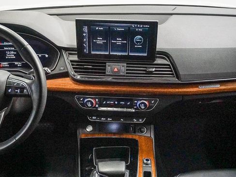 Used 2023 Audi Q5 2.0T Premium Plus w/ Premium Plus Package image 15