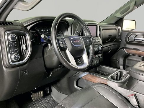 Certified 2021 GMC Sierra 1500 SLT w/ SLT Premium Package AWD/4WD image 17