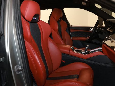 Used 2022 BMW X6 M w/ Competition Package image 17