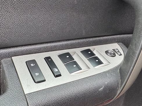 Used 2007 GMC Sierra 1500 SLE w/ Texas Edition RWD image 5