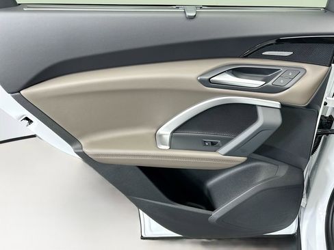 Used 2025 Audi Q5 Premium Plus w/ Premium Plus image 26