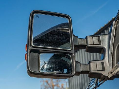 Used 2013 Ford F250 Lariat w/ Lariat Ultimate Pkg image 11