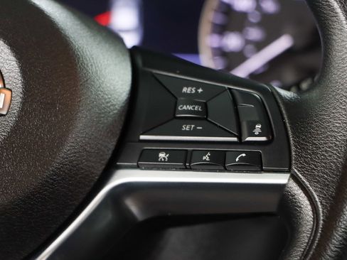 Used 2024 Nissan Sentra SV FWD image 14