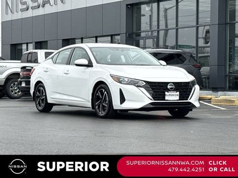 Certified 2025 Nissan Sentra SV image 1