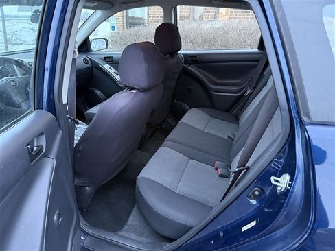 Used 2004 Toyota Matrix XR image 6