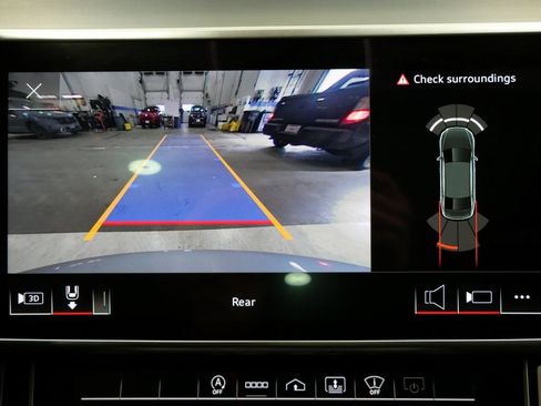 Used 2021 Audi A8 L 3.0T w/ Executive Plus Package image 18