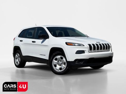 Used 2015 Jeep Cherokee Sport image 1