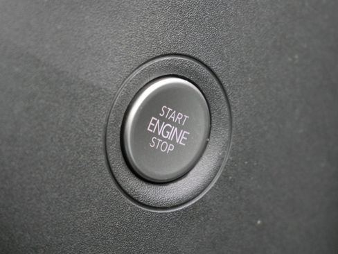 Certified 2023 Volkswagen ID.4 Pro S Plus AWD/4WD image 27