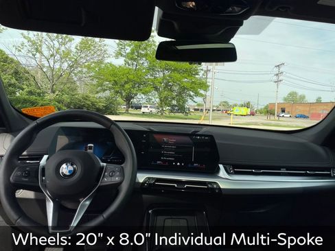 Used 2025 BMW X1 xDrive28i w/ Convenience Package AWD/4WD image 12