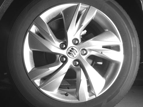 Used 2025 Buick Encore GX Preferred FWD image 14