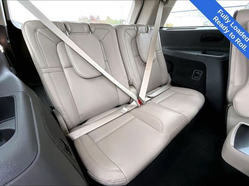 Used 2022 Lincoln Aviator Reserve w/ Equipment Group 201A image 37