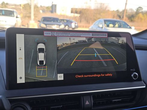 Used 2026 Toyota Prius Limited w/ Limited Premium Package image 20