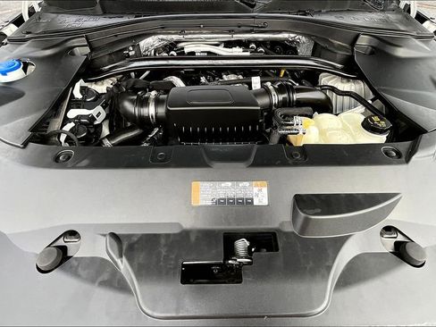 Used 2020 Lincoln Aviator Reserve w/ Class IV Trailer Tow Package image 10