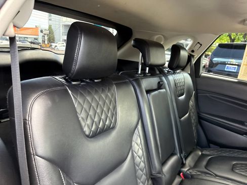 Certified 2023 Ford Edge Titanium AWD/4WD image 26