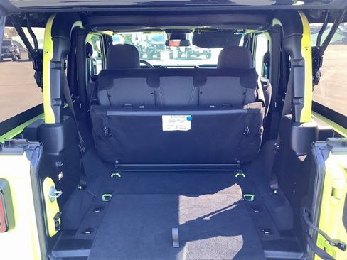 Used 2024 Jeep Wrangler Sport S image 29
