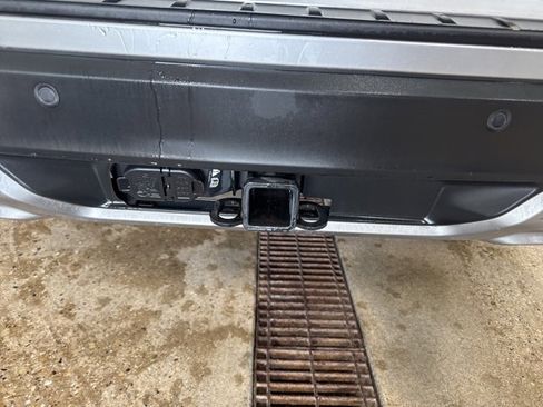 Used 2025 Ford Explorer Platinum image 14