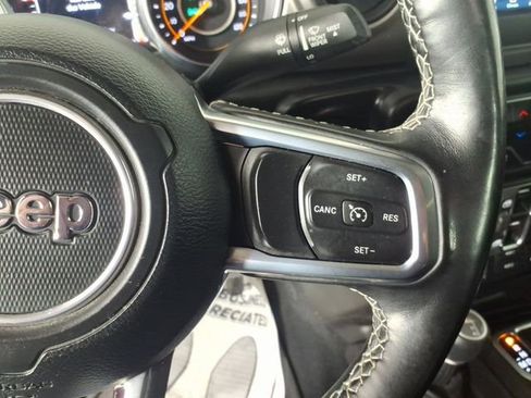 Used 2020 Jeep Gladiator Sport w/ Quick Order Package 24S image 15