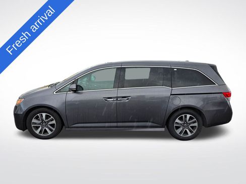 Used 2016 Honda Odyssey Touring image 8