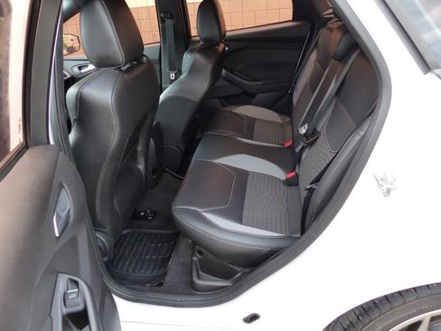 Used 2017 Ford Focus ST FWD image 44