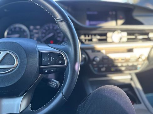 Used 2018 Lexus ES 350 image 7