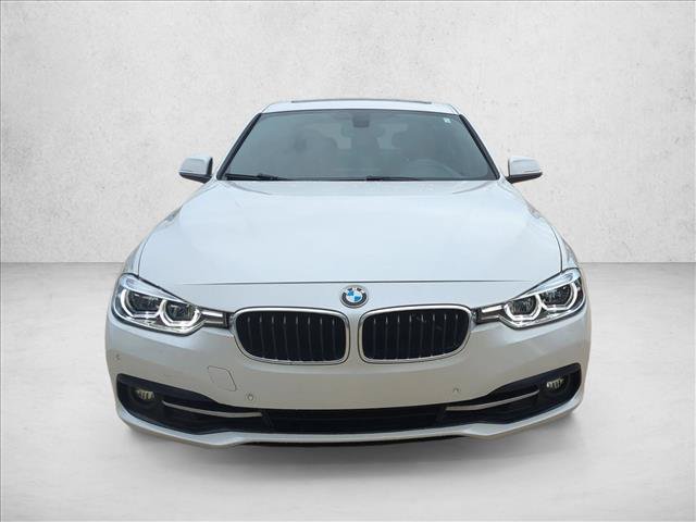 Used 2017 BMW 330i Sedan RWD image 2