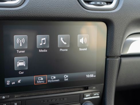 Used 2018 Porsche 718 Cayman GTS image 19