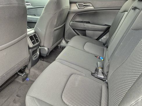 New 2026 Kia Sportage LX AWD/4WD image 12