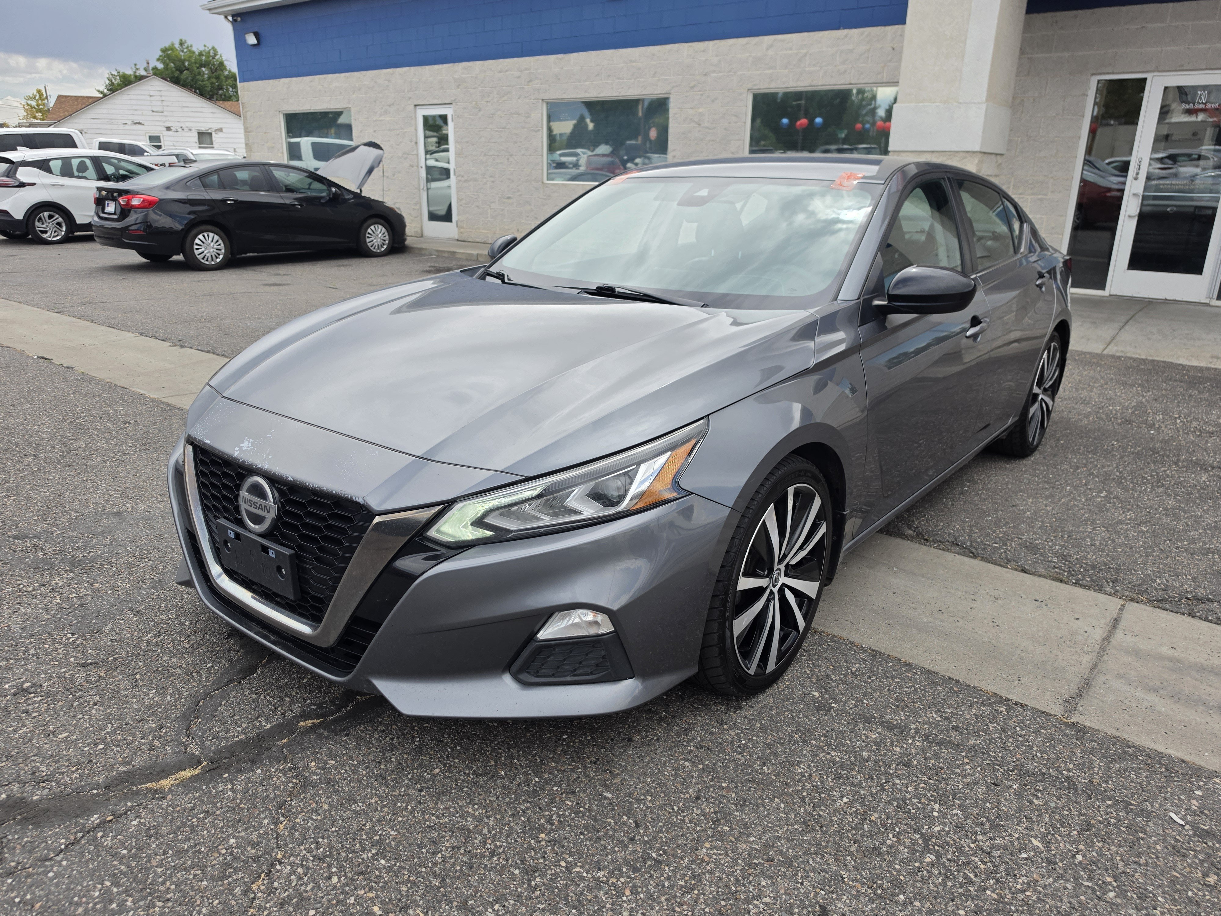 Used 2020 Nissan Altima 2.5 SR FWD image 3