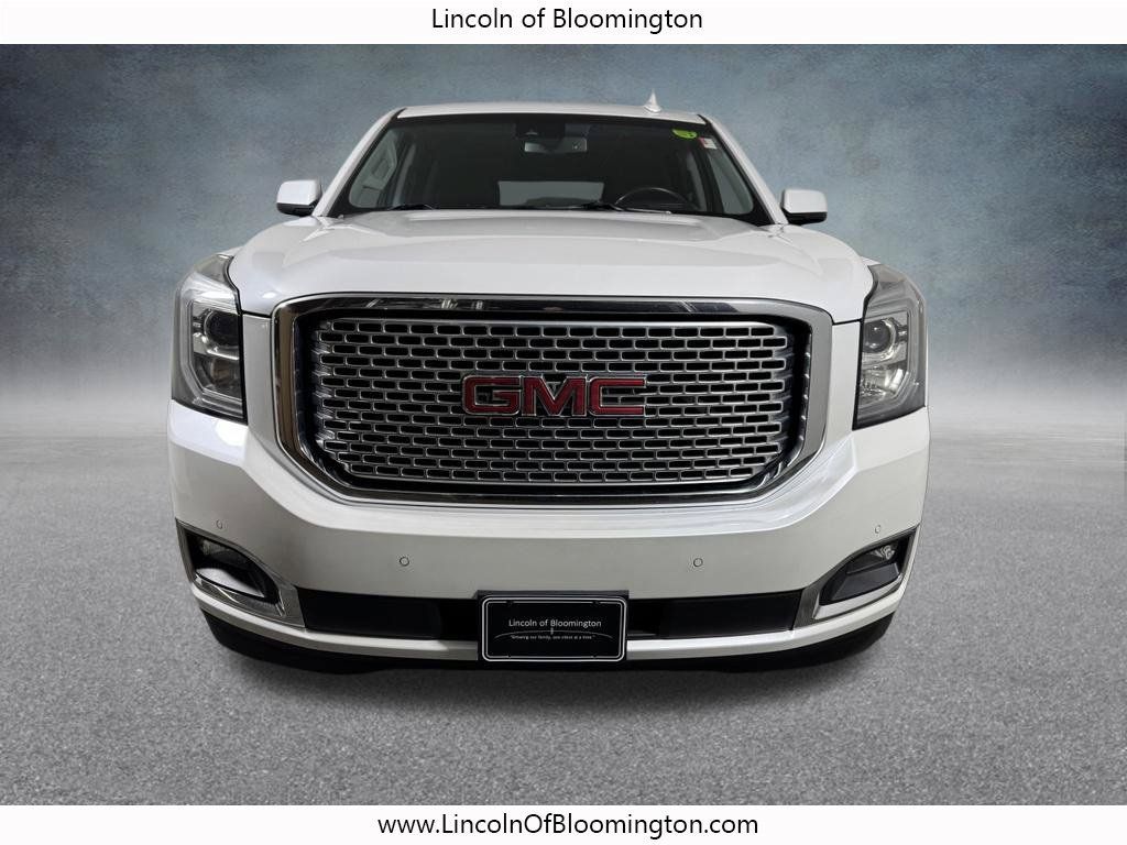 Used 2016 GMC Yukon Denali w/ Open Road Package AWD/4WD image 10