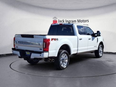 Used 2020 Ford F250 Platinum w/ FX4 Off-Road Package image 5