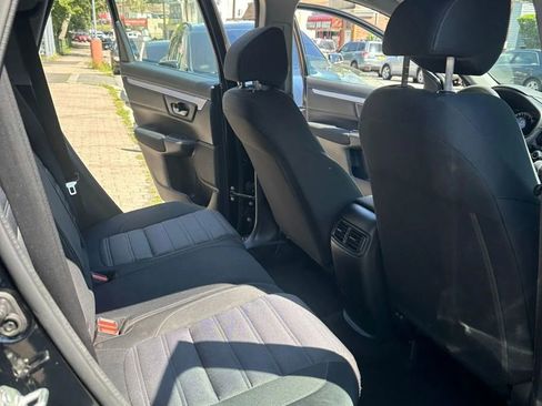 Used 2018 Honda CR-V LX image 8