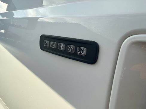 Used 2014 Ford F350 Lariat w/ Lariat Ultimate Package AWD/4WD image 15
