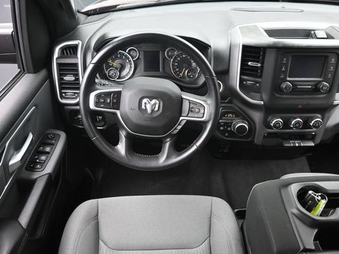 Used 2022 RAM 1500 Big Horn AWD/4WD image 13