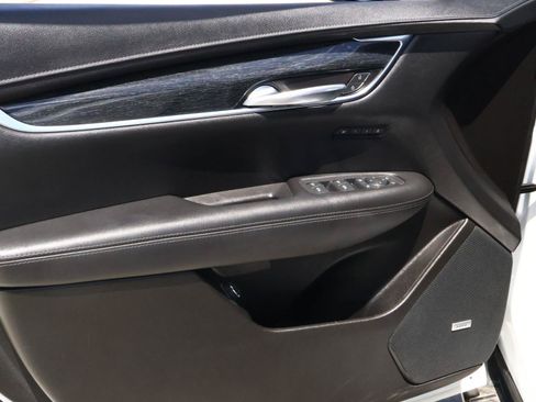 Used 2022 Cadillac XT5 Premium Luxury FWD image 20
