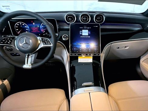 New 2026 Mercedes-Benz GLC 300 GLC 300 image 8