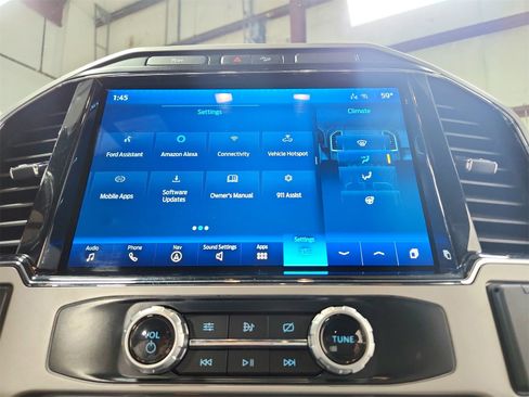 Used 2022 Ford F250 Lariat w/ Lariat Value Package image 33