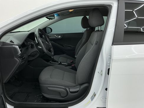 Used 2021 Hyundai Ioniq SE FWD image 14