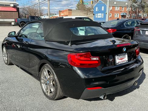 Used 2015 BMW M235i Convertible image 14