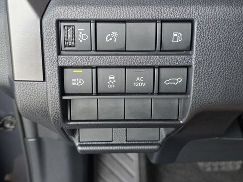 Used 2025 Toyota 4Runner TRD Off-Road Premium AWD/4WD image 24