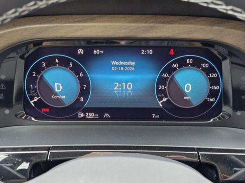 New 2026 Volkswagen Atlas SE FWD image 13