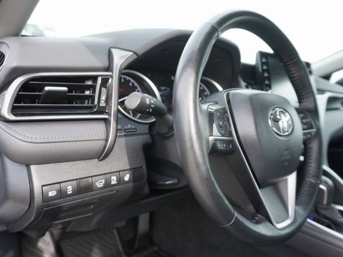 Used 2024 Toyota Camry XLE w/ Cold Weather Package image 12