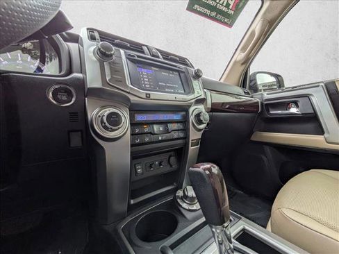 Used 2015 Toyota 4Runner Limited image 15
