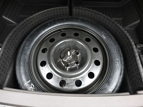 Used 2022 Lincoln Nautilus Standard w/ Premium Package image 50