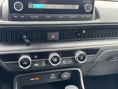 Certified 2023 Honda CR-V LX image 11